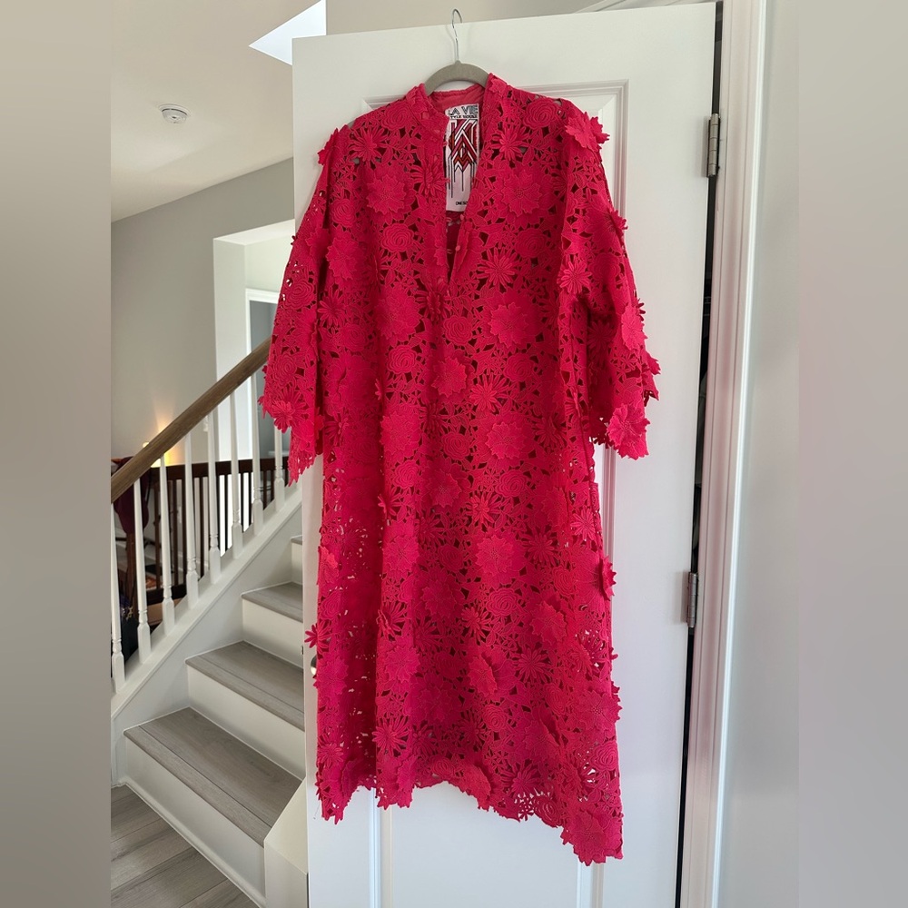 NWOT La Vie Style House Caftan